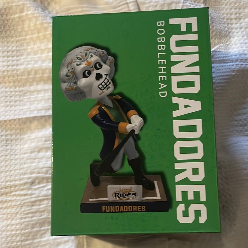 Fundadores Bobblehead Figurine